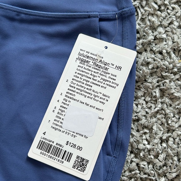 NWT - Lululemon Align Joggers - Size 4 - Picture 3 of 4